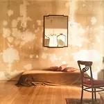 Schoeneberg Flat & Art Gallery *