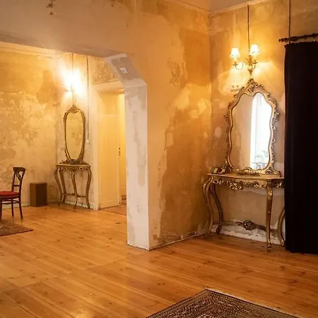 Schoeneberg Flat & Art Gallery Apartment Berlin