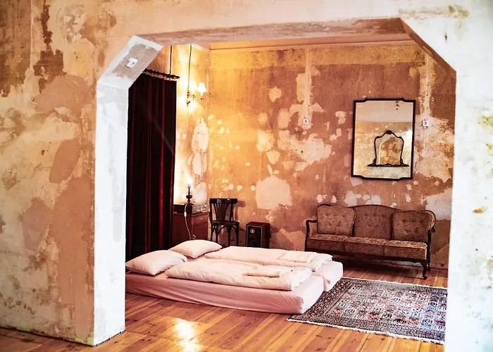 Schoeneberg Flat & Art Gallery Daire Berlin