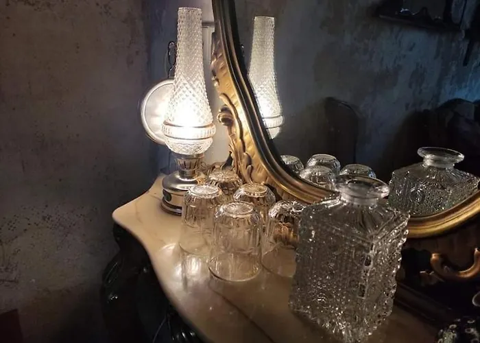 Schoeneberg Flat & Art Gallery דירה