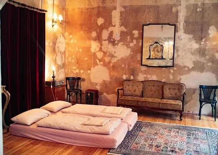 Daire Schoeneberg Flat & Art Gallery Berlin