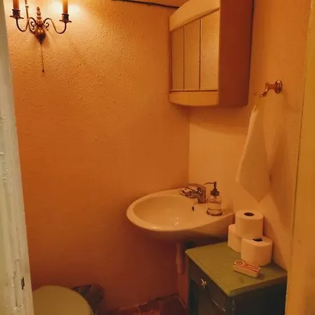 Schoeneberg Flat & Art Gallery Appartamento Berlino