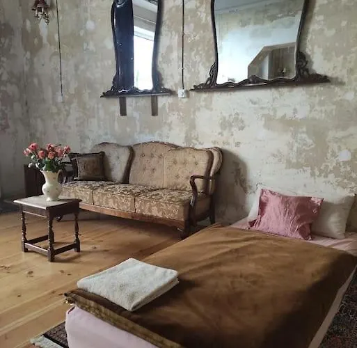 Schoeneberg Flat & Art Gallery Apartman