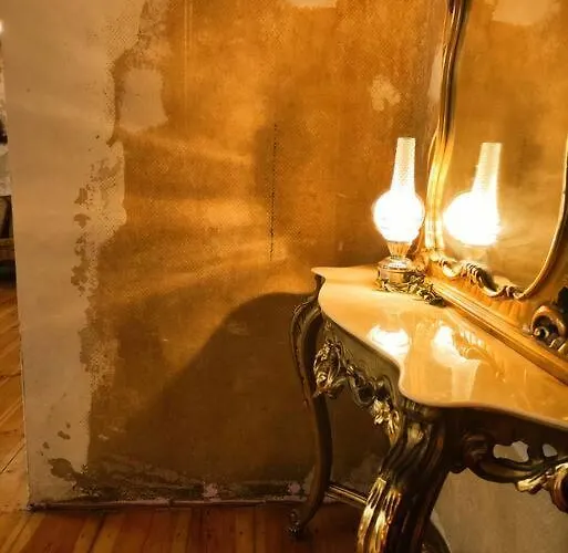 Schoeneberg Flat & Art Gallery Berlin