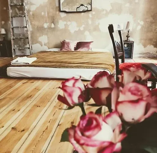 Apartman Schoeneberg Flat & Art Gallery